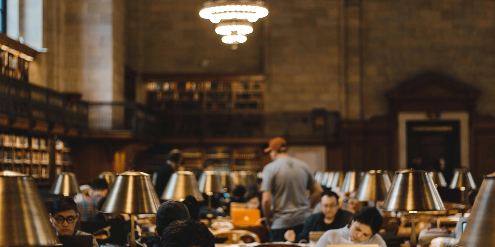 Sciences Physiques et Chimie : Fondements et Débouchés